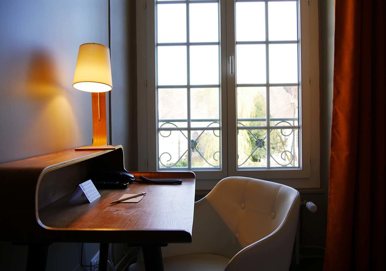Logis - Auberge De L'Abbaye Thiron-Gardais Luaran gambar