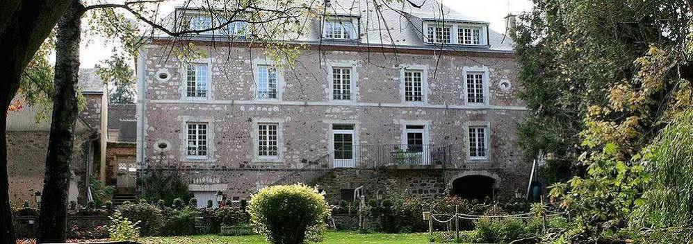 Logis - Auberge De L'Abbaye Thiron-Gardais Luaran gambar