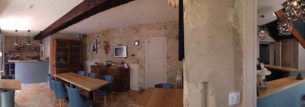 Logis - Auberge De L'Abbaye Thiron-Gardais Luaran gambar
